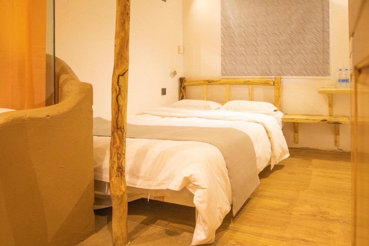 Right Here Hotel Dunhuang Zewnętrze zdjęcie