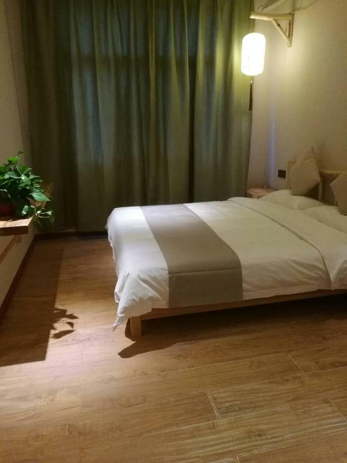 Right Here Hotel Dunhuang Zewnętrze zdjęcie