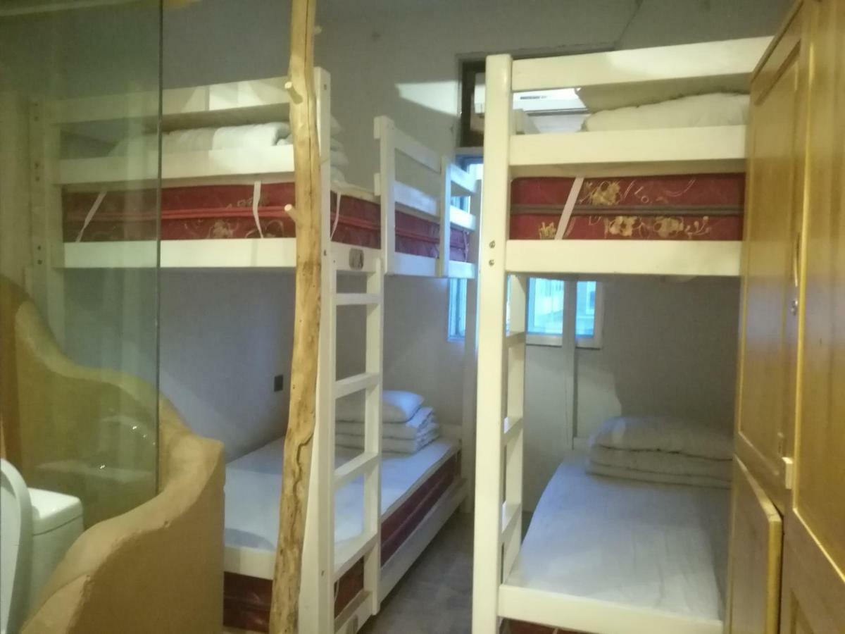 Right Here Hotel Dunhuang Zewnętrze zdjęcie