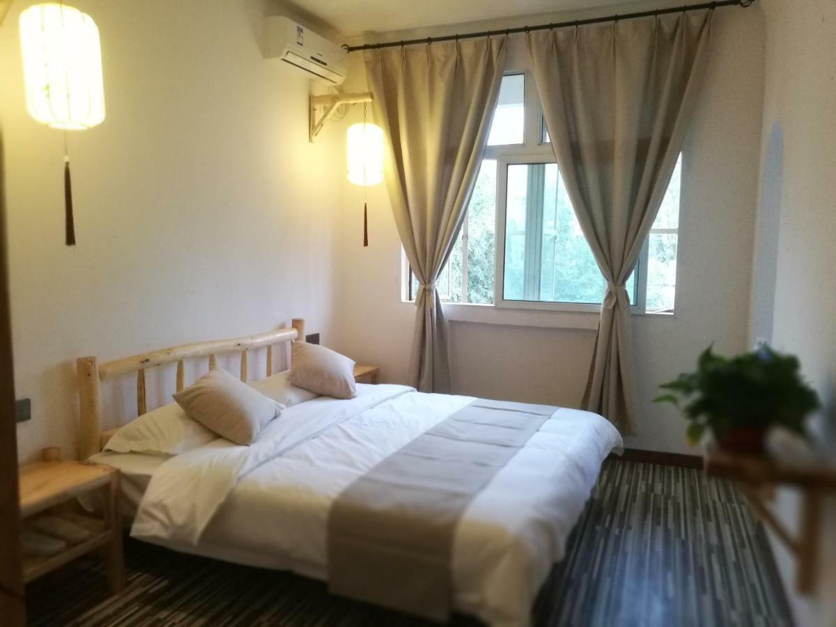 Right Here Hotel Dunhuang Zewnętrze zdjęcie